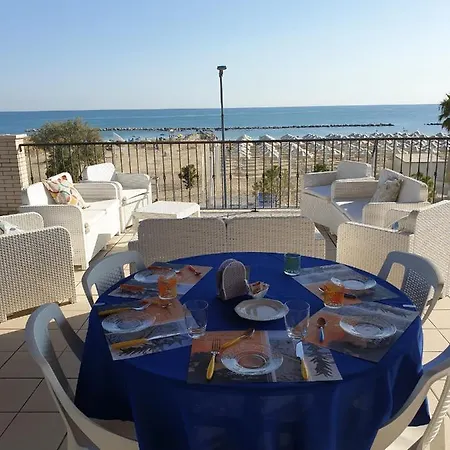 Il Sorriso Di Angelina Bed & Breakfast *