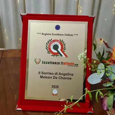 לינה וארוחת בוקר Il Sorriso Di Angelina 4*