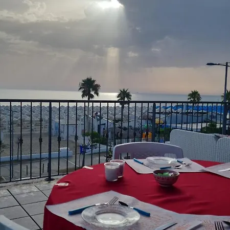 Il Sorriso Di Angelina Bed & Breakfast *